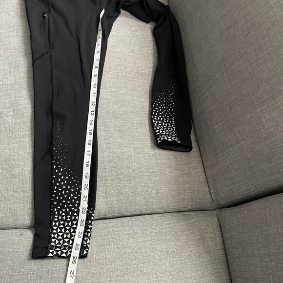 Lululemon Black Geometric Printed Leggings Zippered Pockets Women's Size 6 - Picture 8 of 8